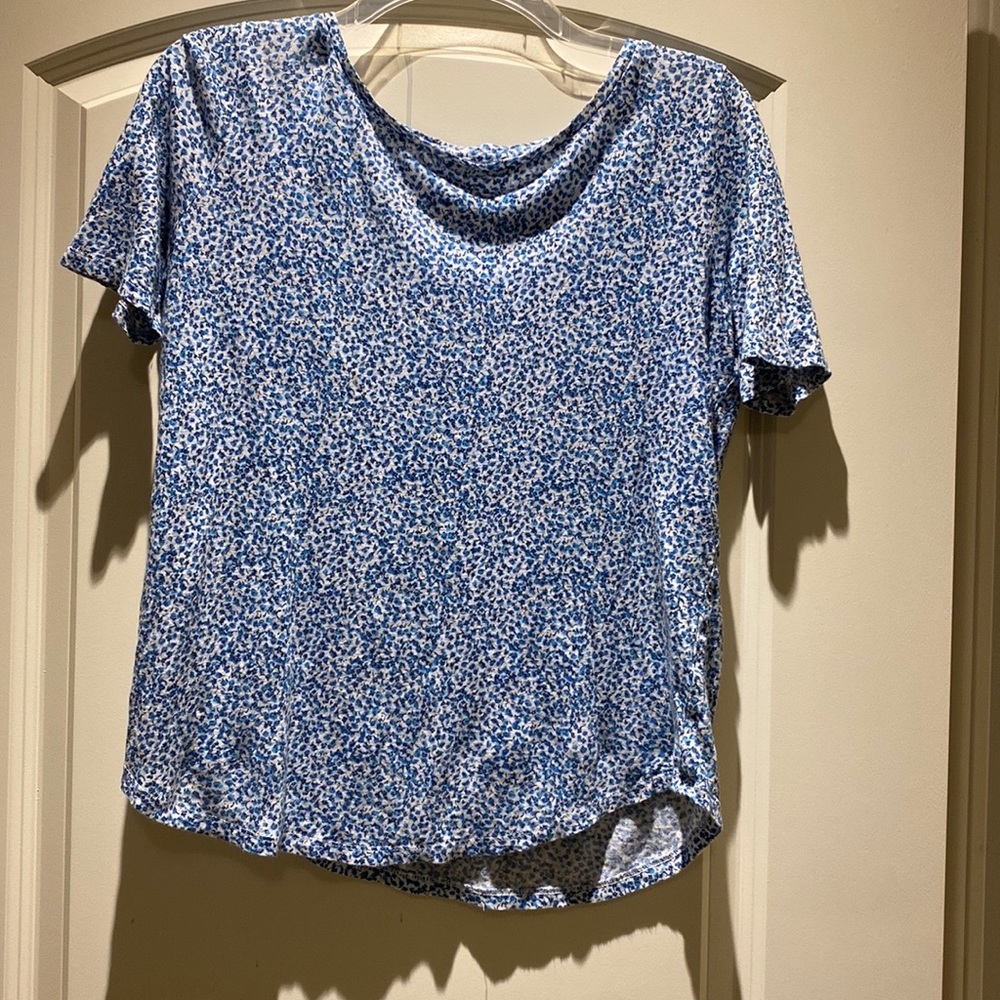 Casual Loft Linen Collection top